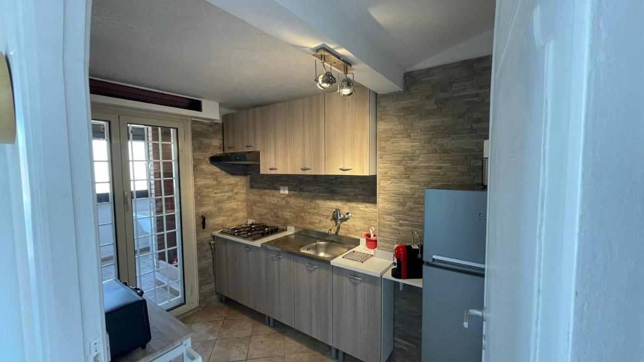 Ferienwohnung Attico Girasole Lido di Ostia Exterior foto
